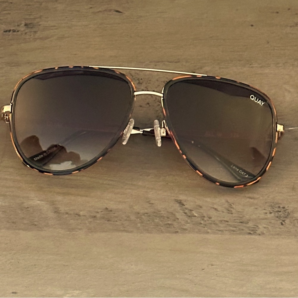 Quay oversized sunglasses